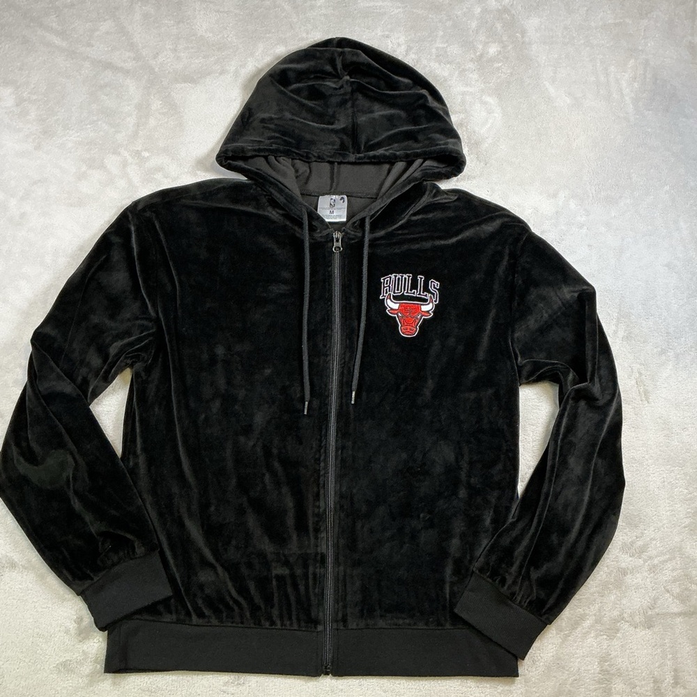 NBA Chicago Bulls Hooded Sweatshirt Womens M Soft Stretch Velour Black